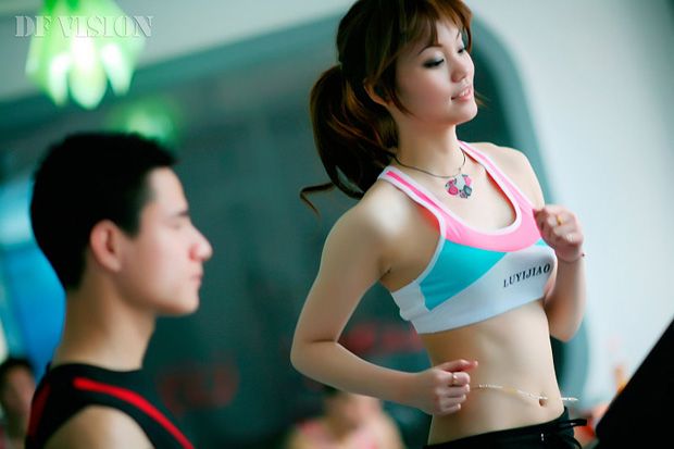 健身美女图片