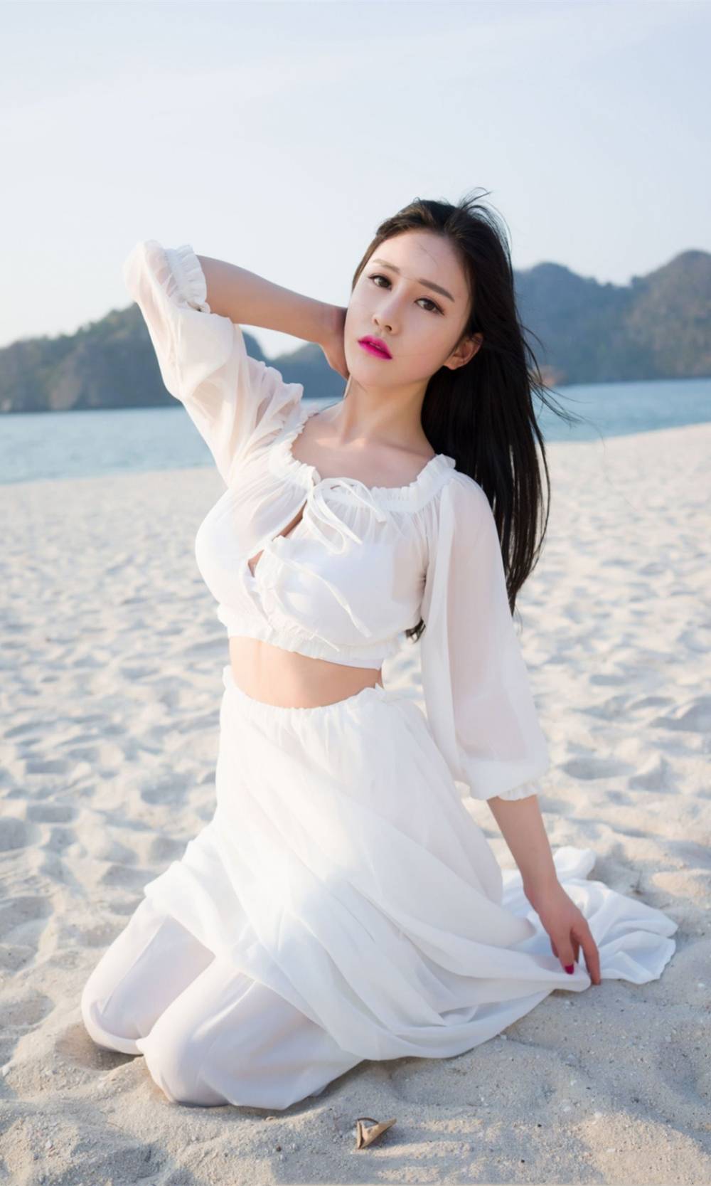 海边美女图片