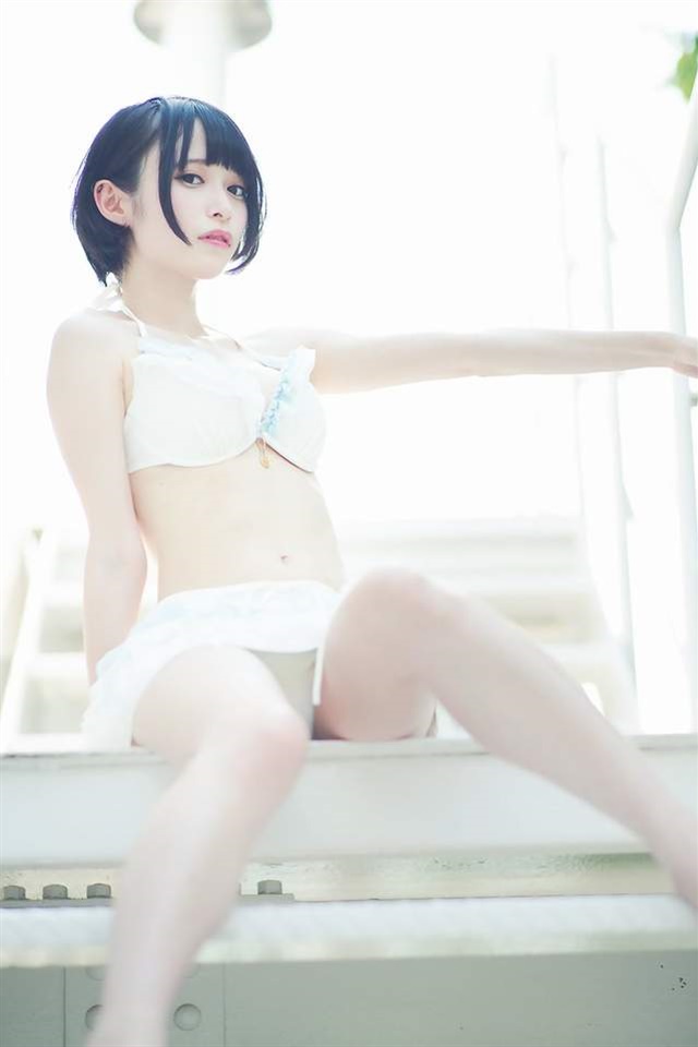 泳装美女图片