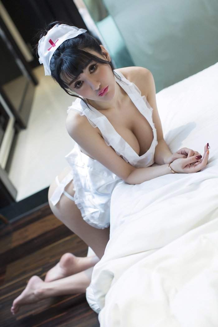 美女护士图片