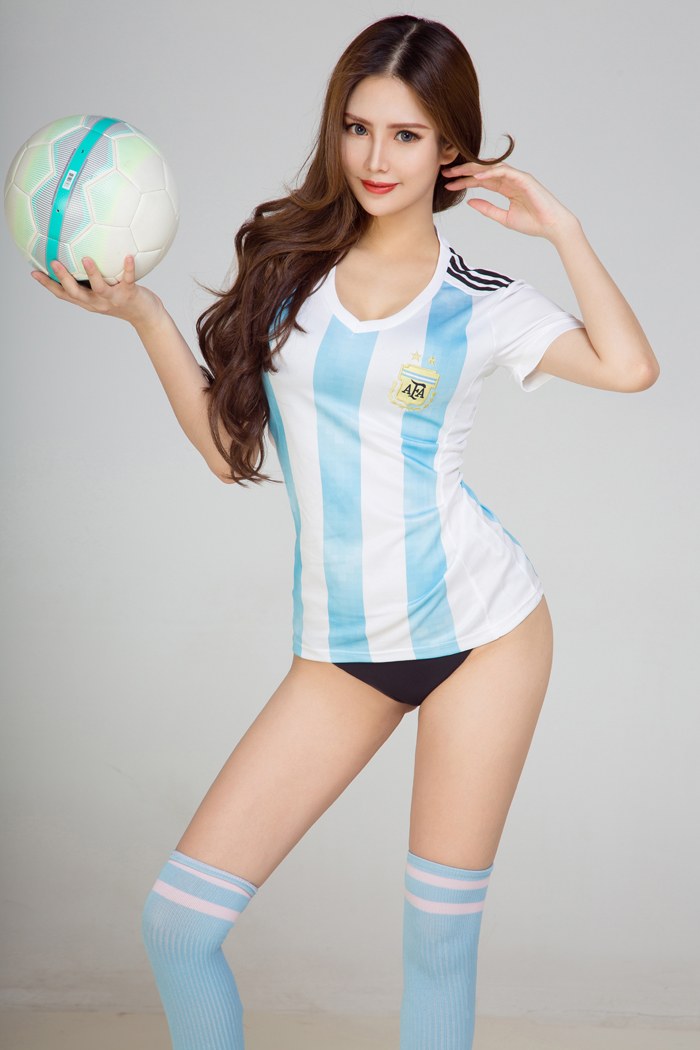 内地名模性感御姐若彤精致胴体散发诱人馨香美女写真高清图片图片