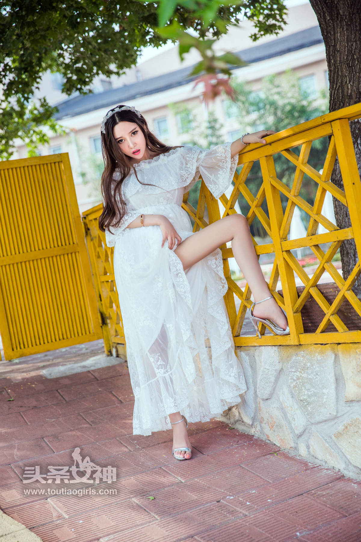 婚纱美女图片