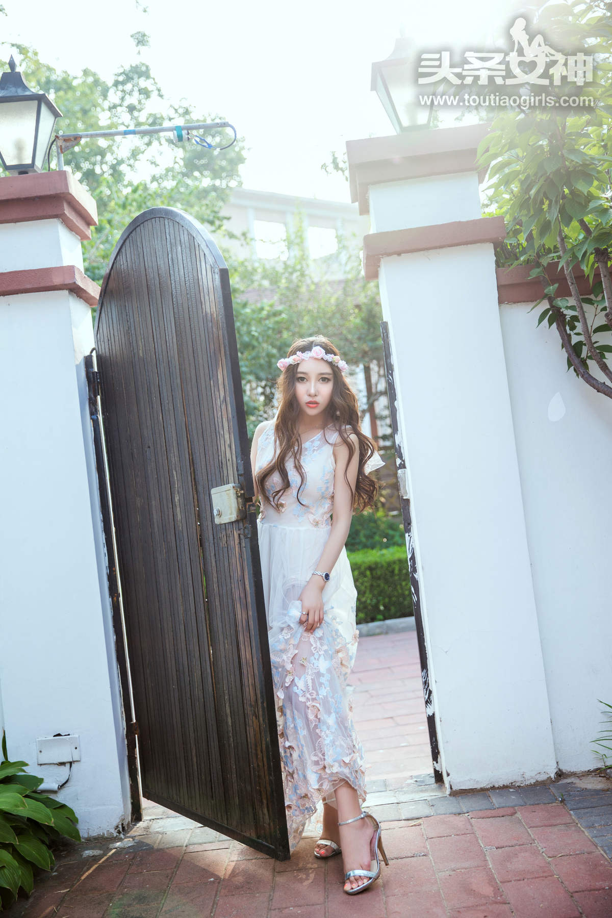 婚纱美女图片