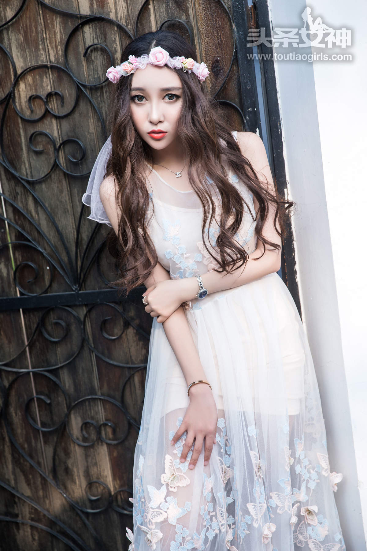 婚纱美女图片