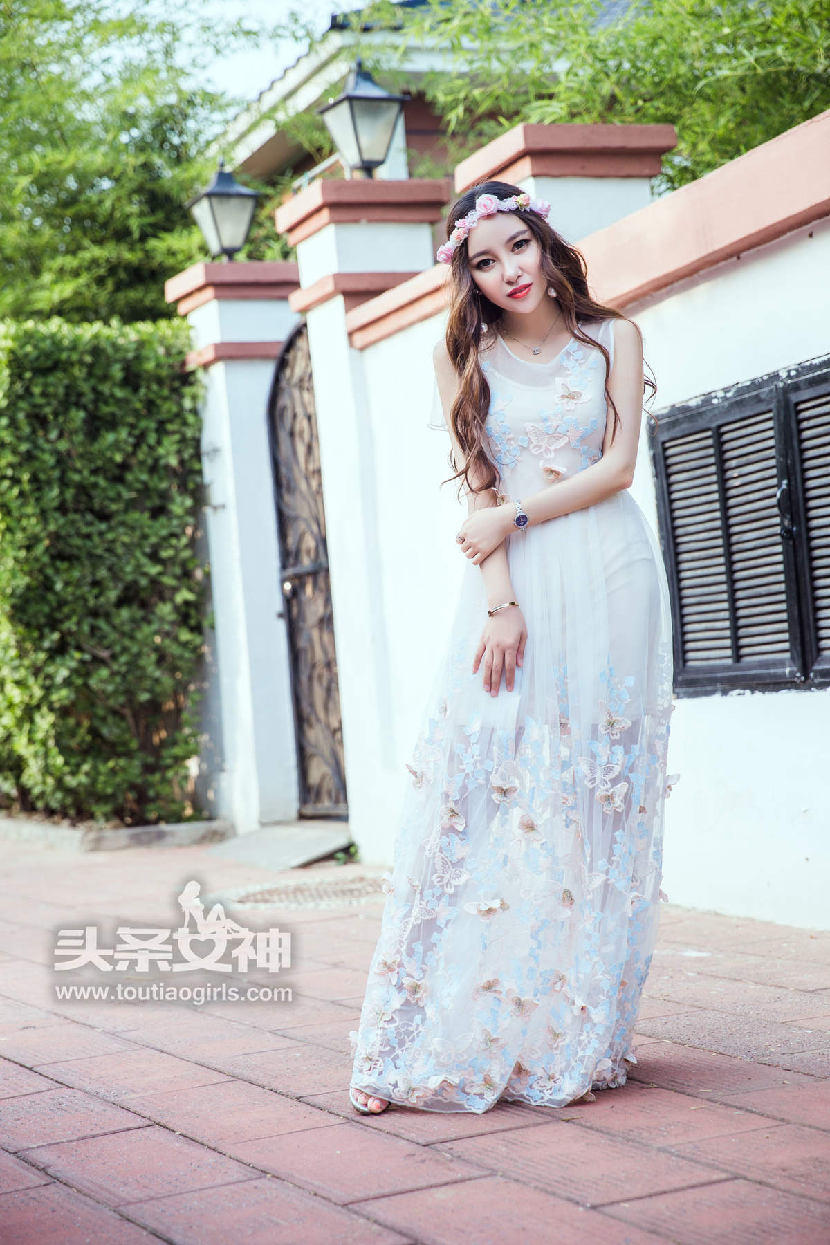 婚纱美女图片