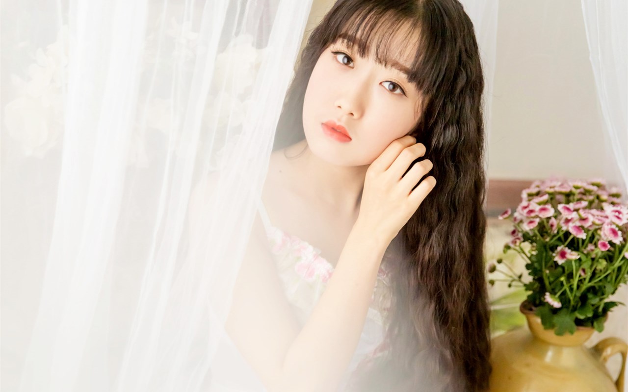 婚纱美女图片