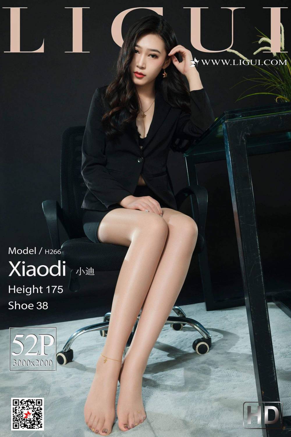 亚洲美女[LiGui丽柜]网络丽人Model潼潼长腿秘书丝足高跟美腿图片