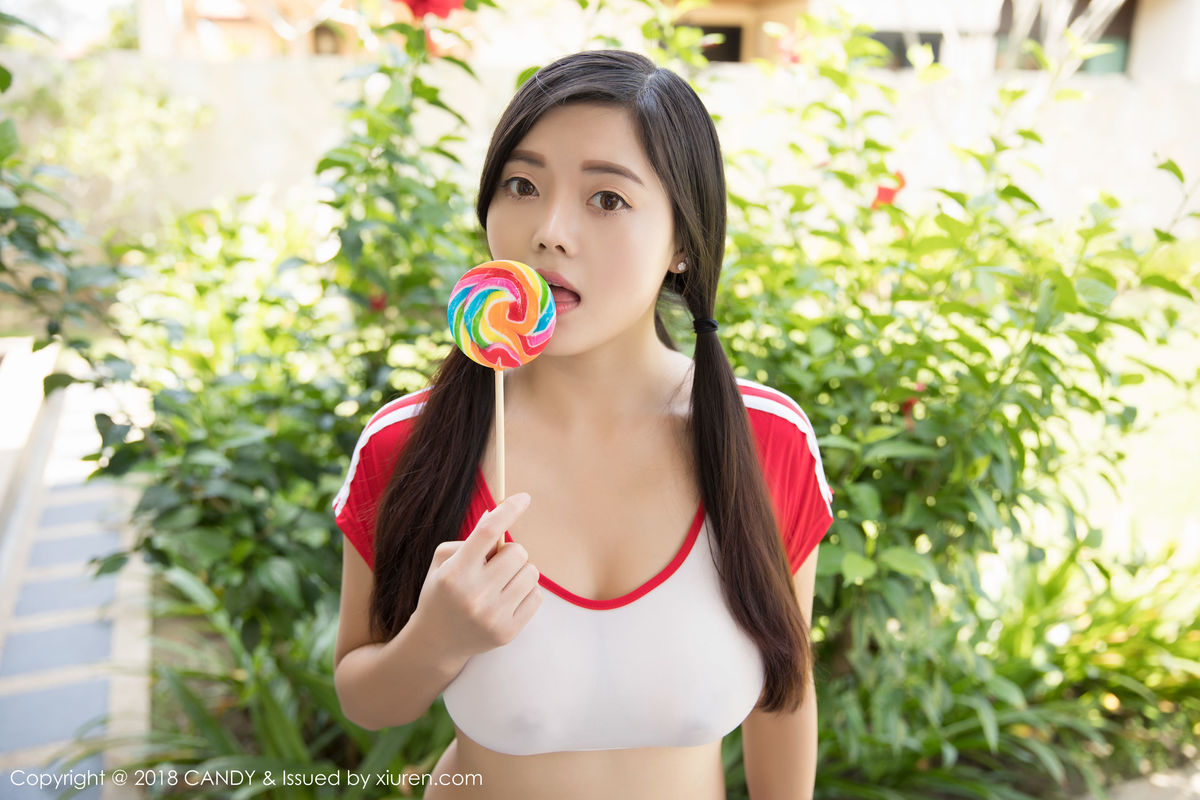中日混血儿林美惠子Mieko护士装死库水高清妹子写真集图片