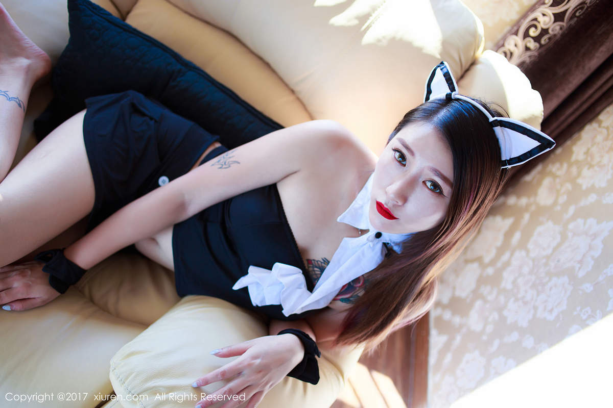 西方美女杜花花乖巧猫耳女仆装高开叉死库水高清妹子写真集图片