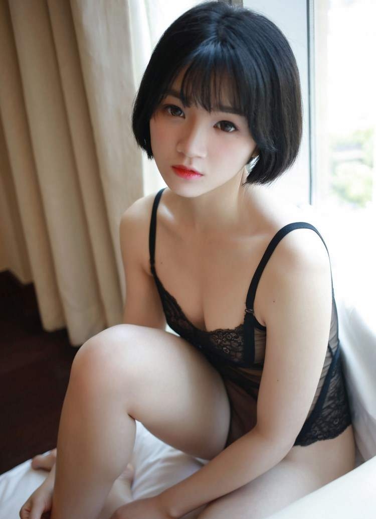 漂亮83839美女嫩模悦爷妖精大尺度透视蕾丝裙内衣美女写真图片