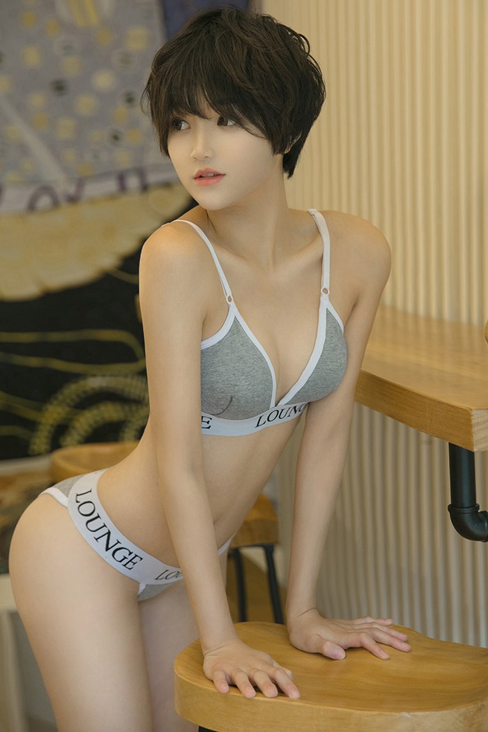 悦爷妖精图片