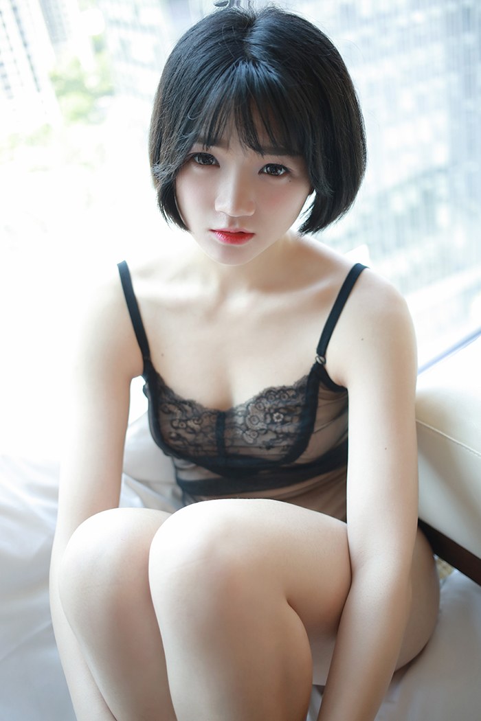 漂亮83839美女嫩模悦爷妖精大尺度透视蕾丝裙内衣美女写真图片