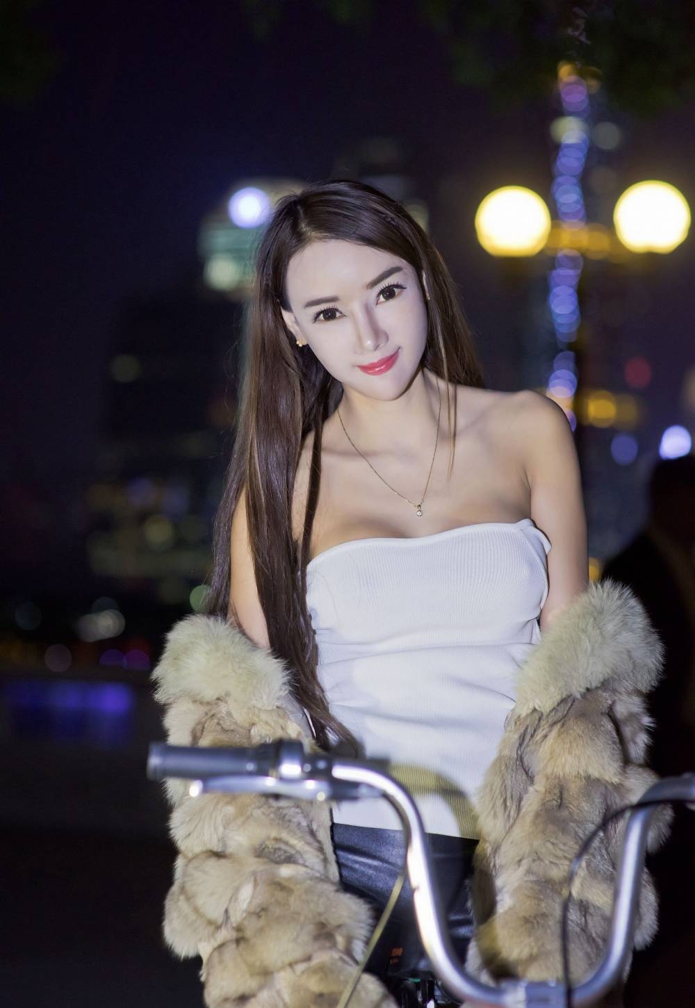 婕西儿图片