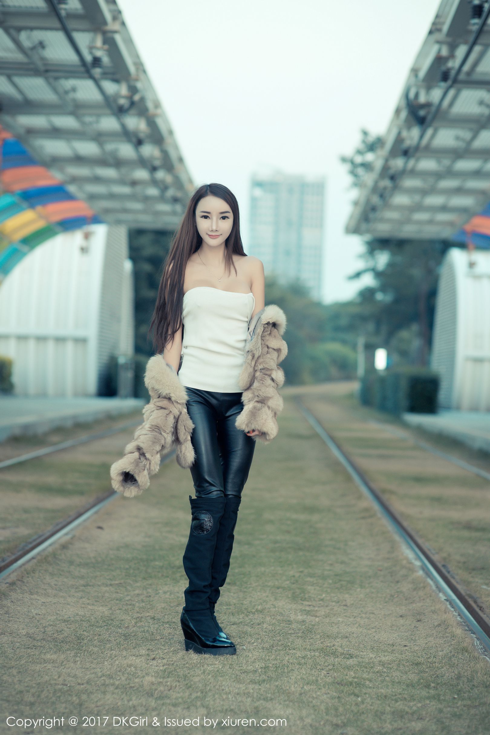 婕西儿jessie美女在浴室诱惑美女摄影高清大图片图片