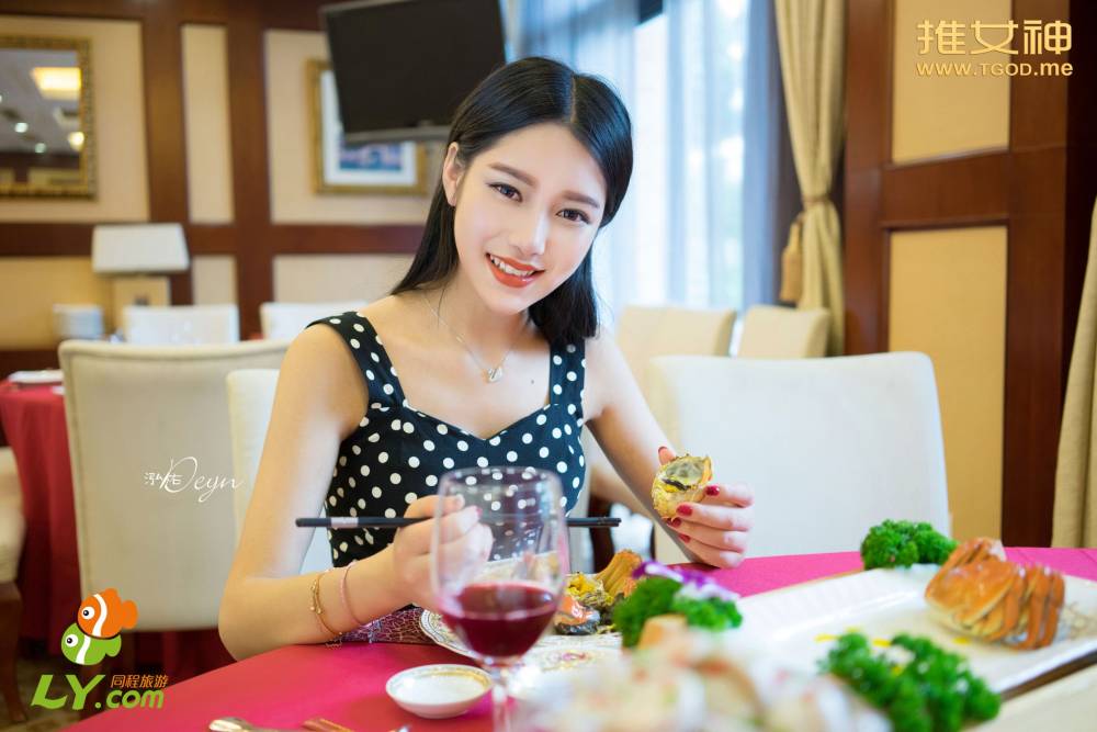 徐妍馨图片