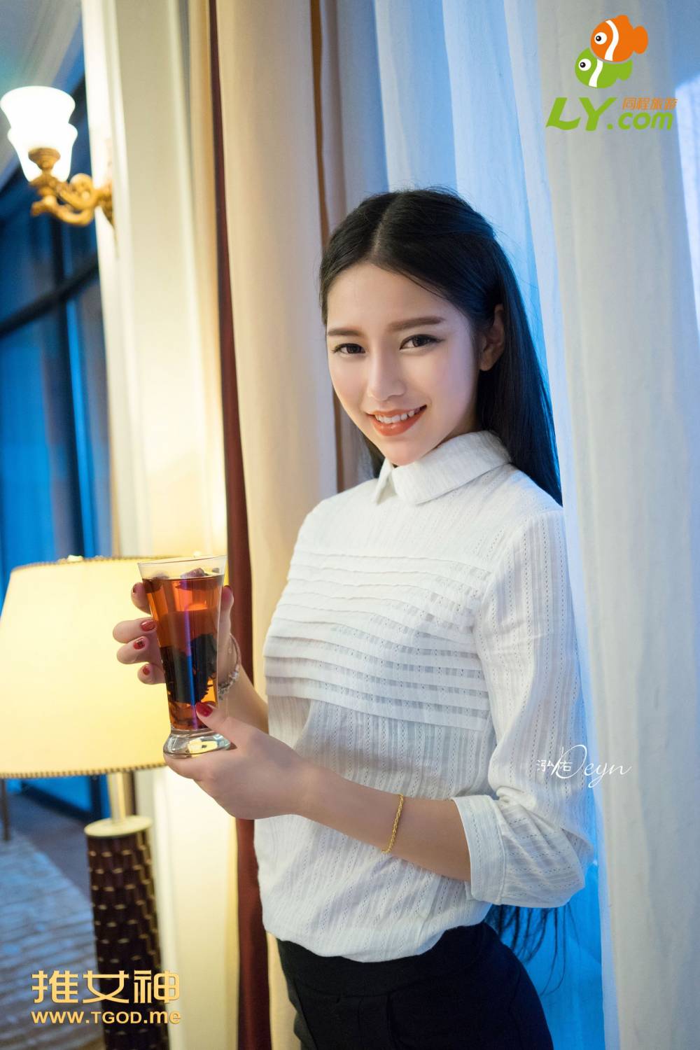 徐妍馨图片