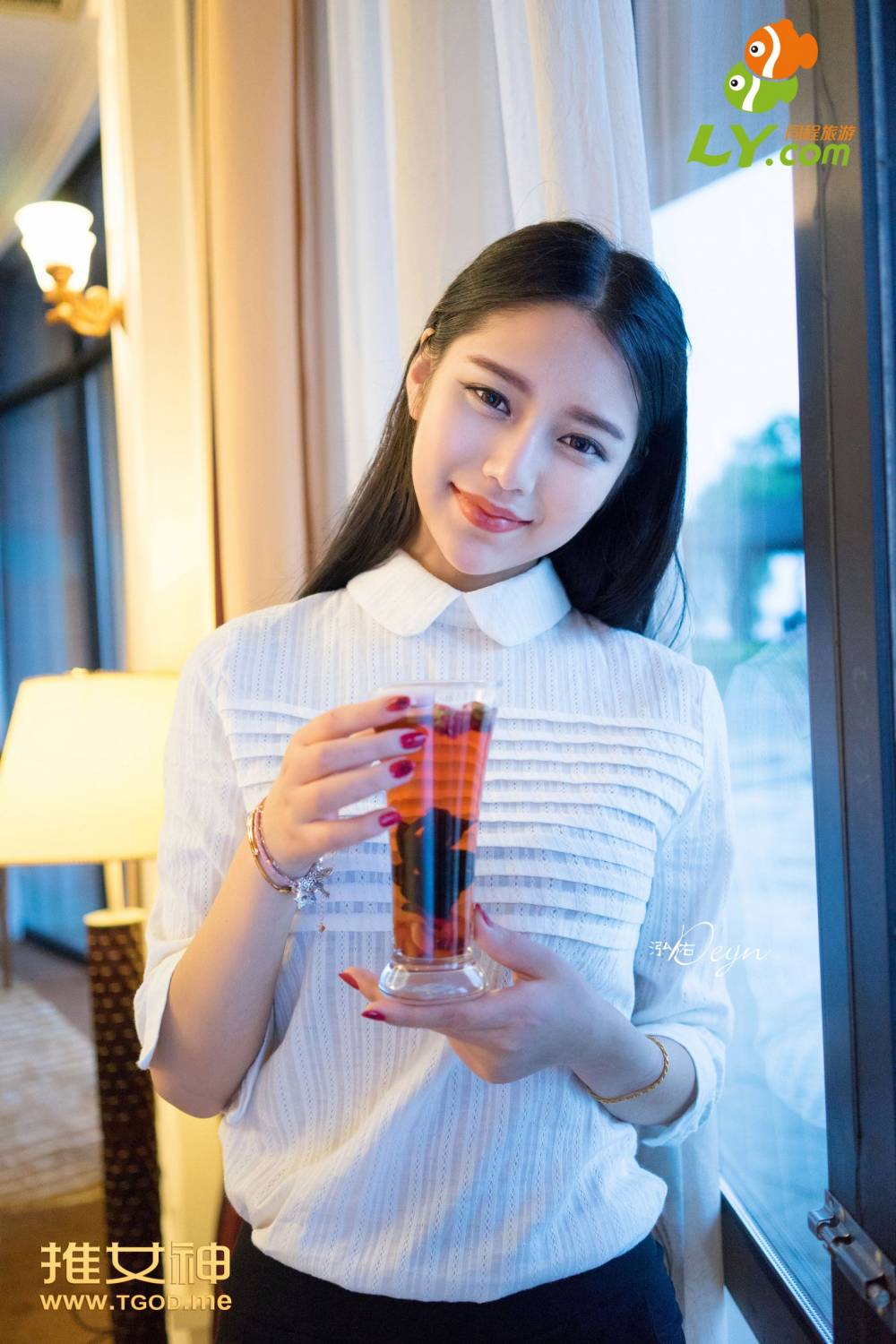 徐妍馨图片