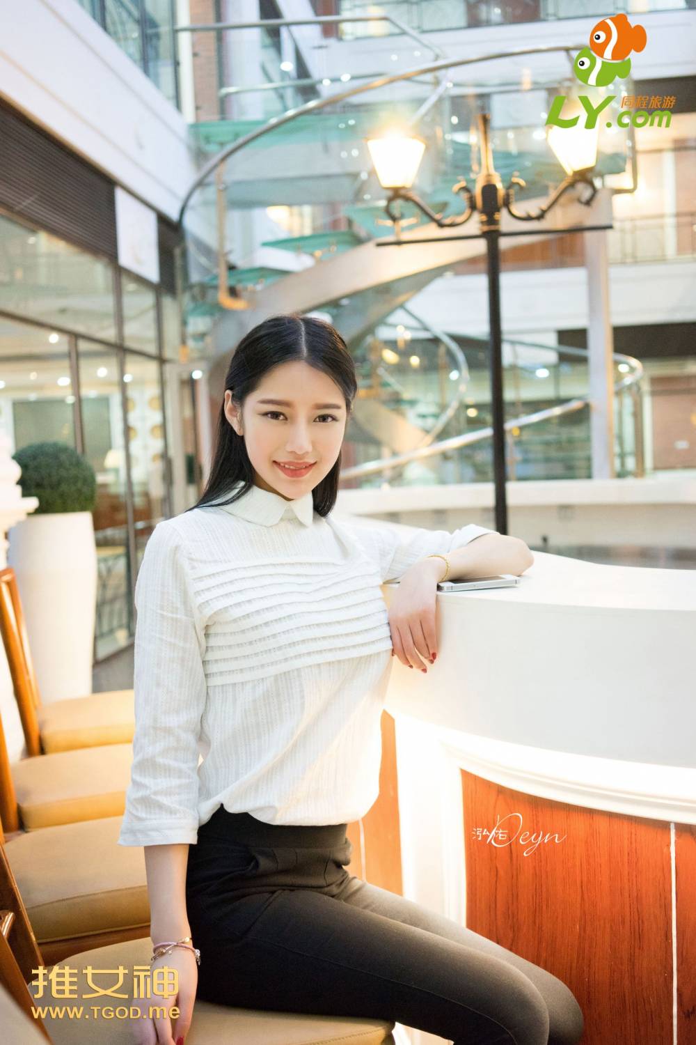 徐妍馨图片