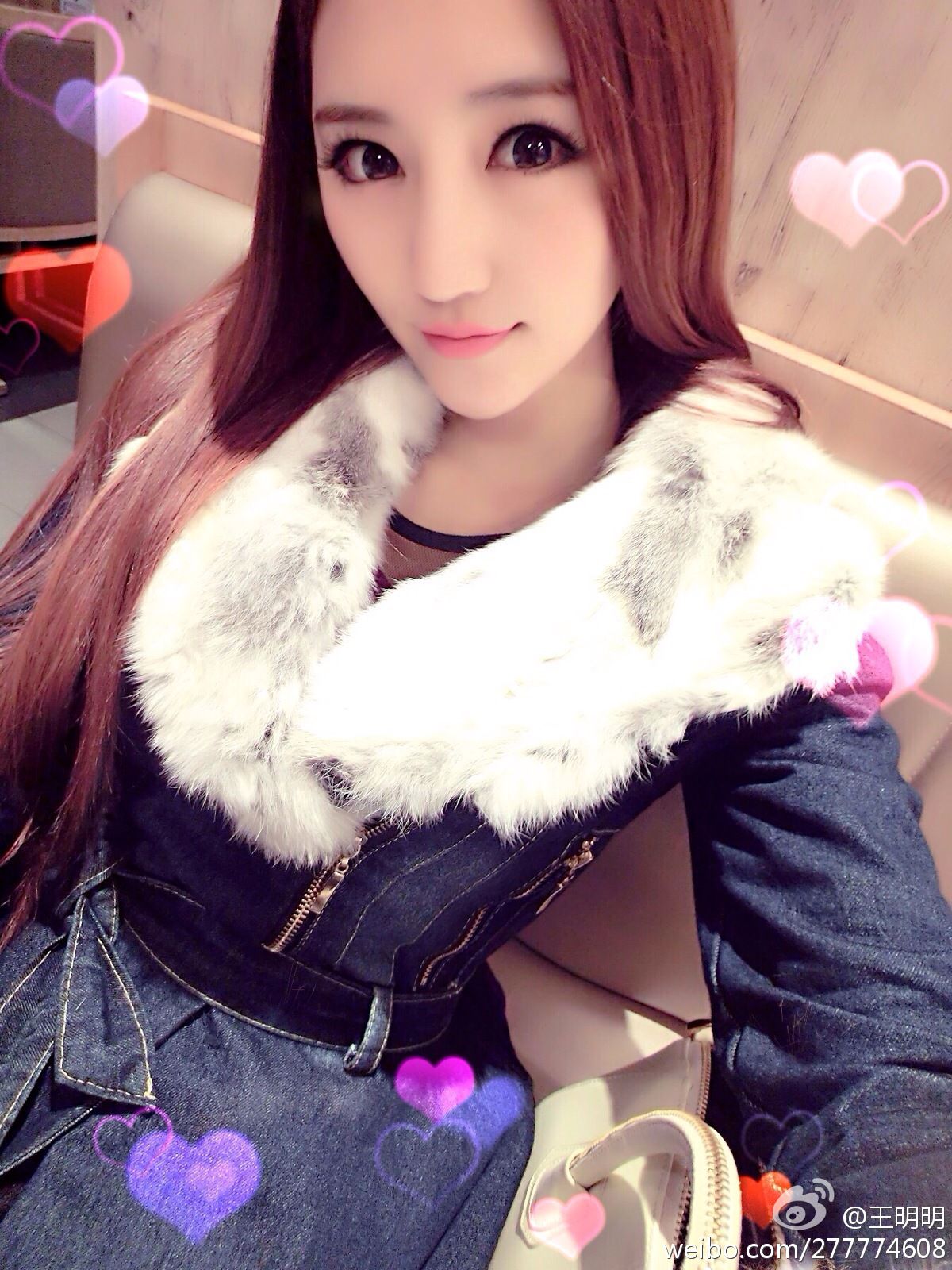 王明明图片