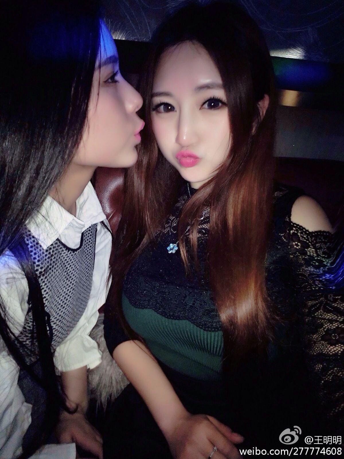 王明明图片