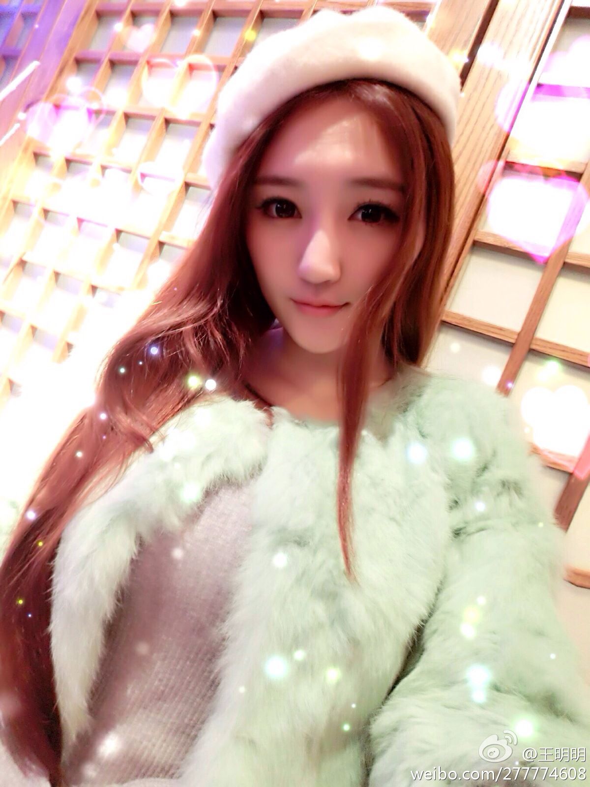 王明明图片