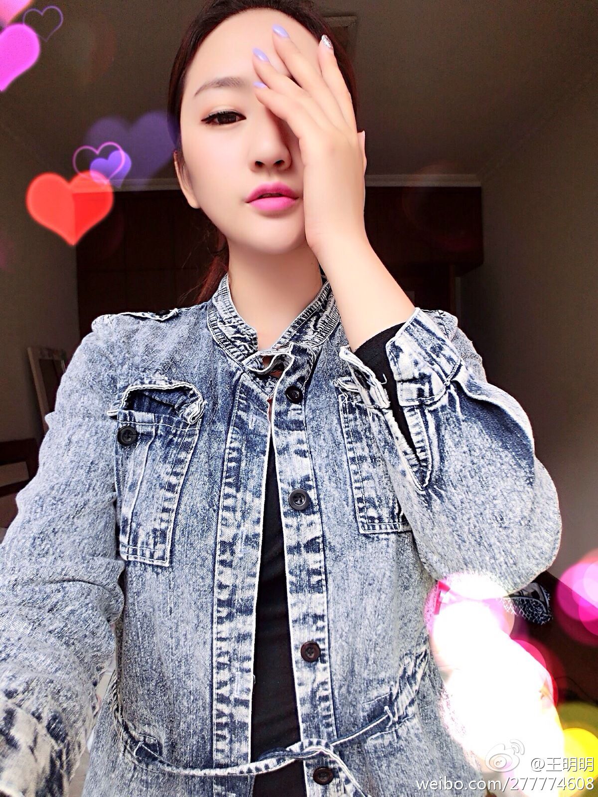 王明明图片