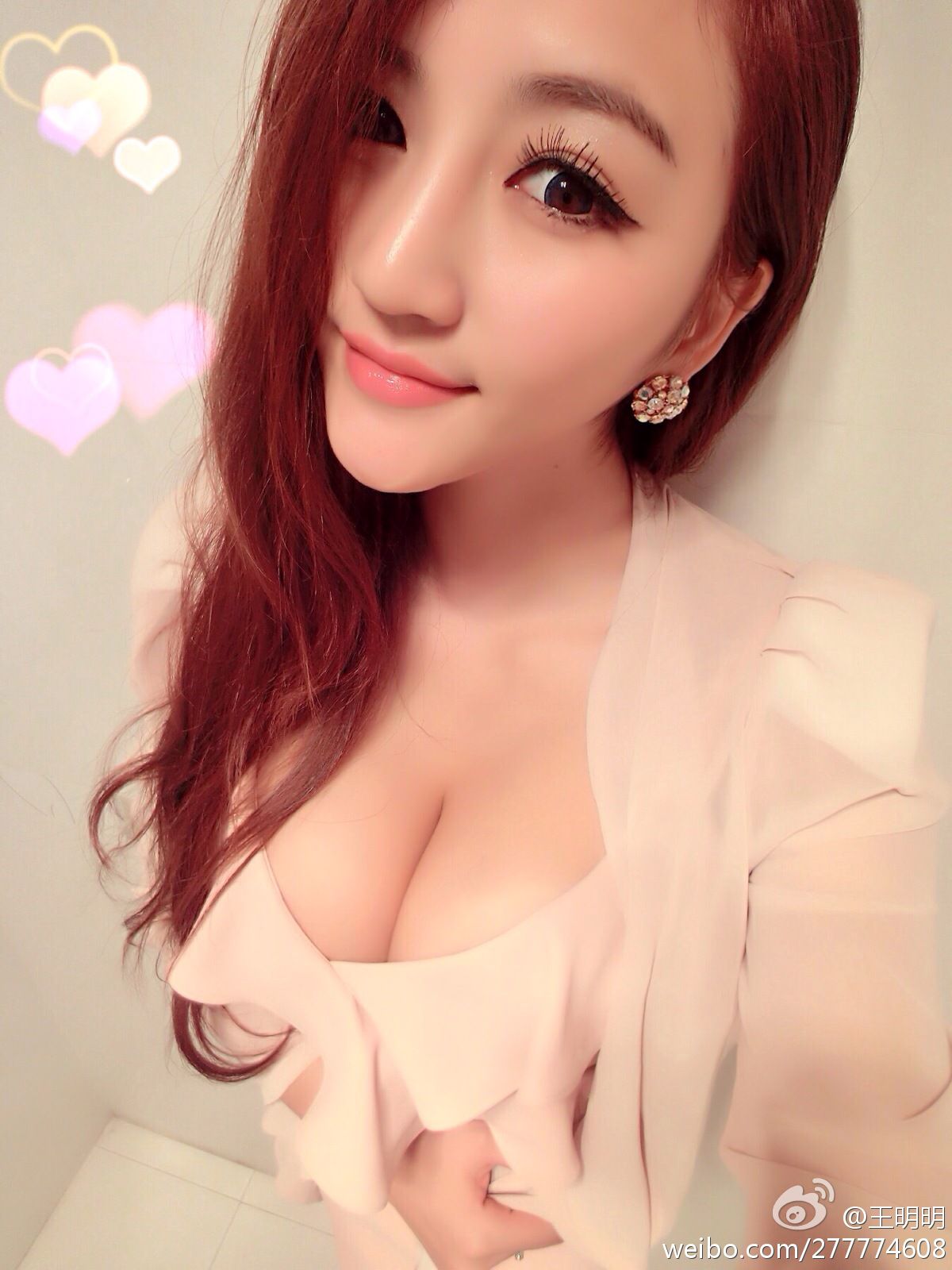 王明明图片