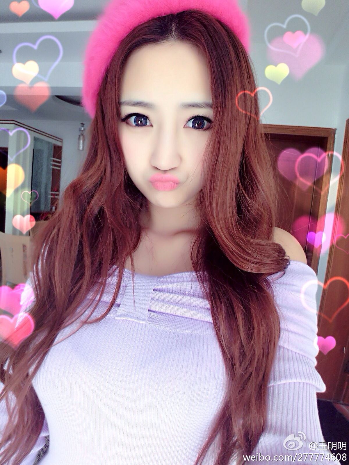 王明明图片
