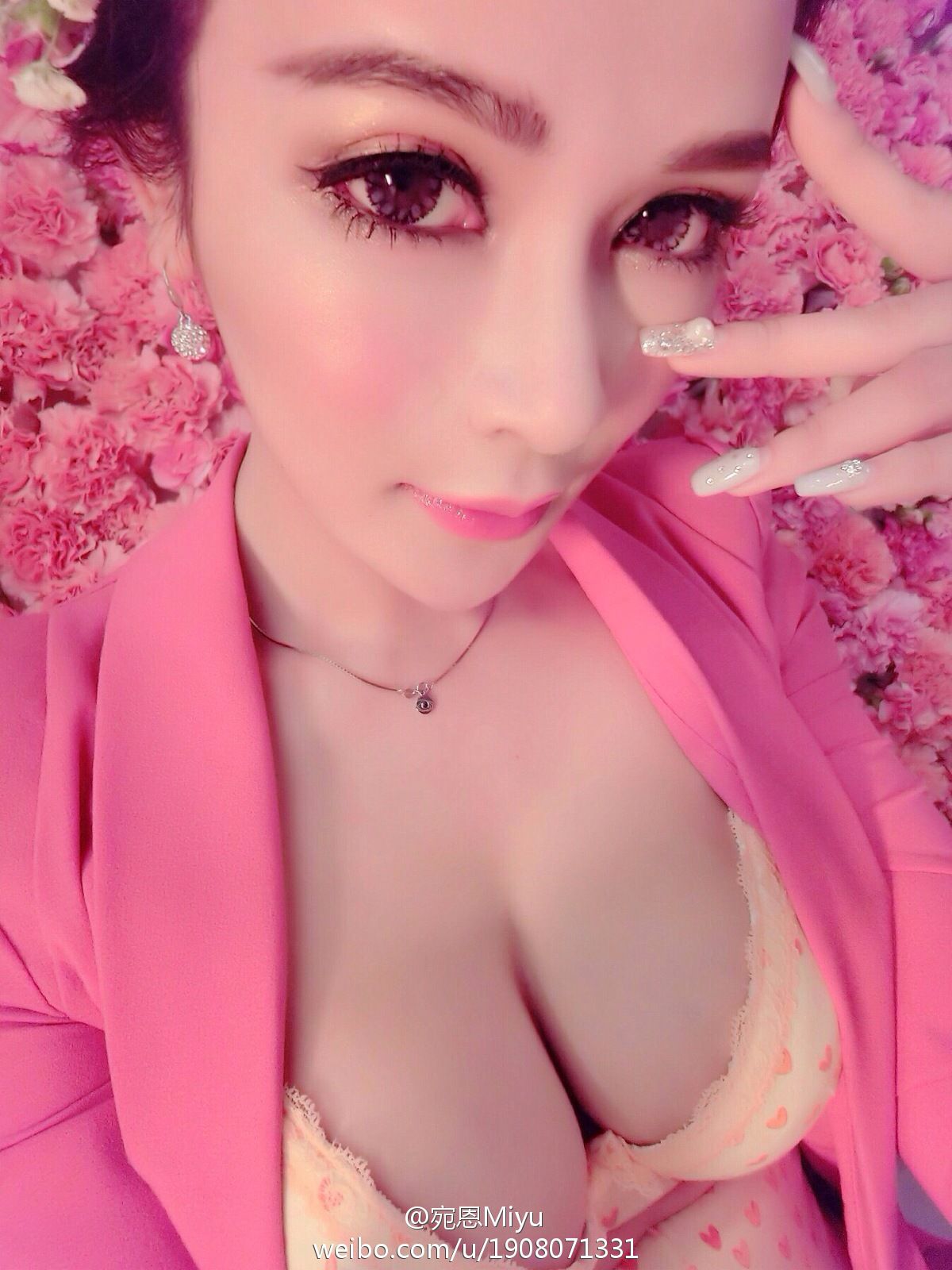 宛恩图片