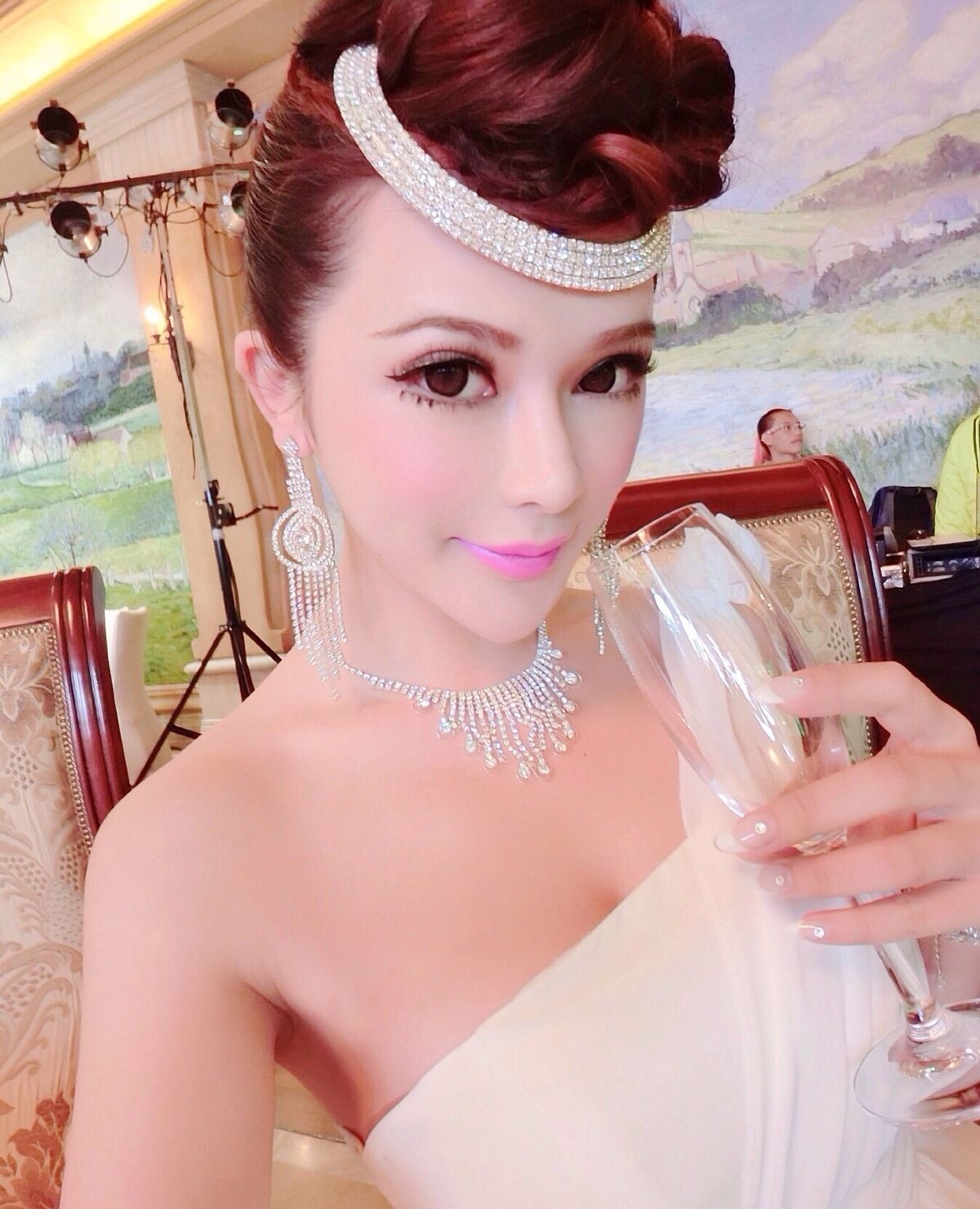 宛恩图片