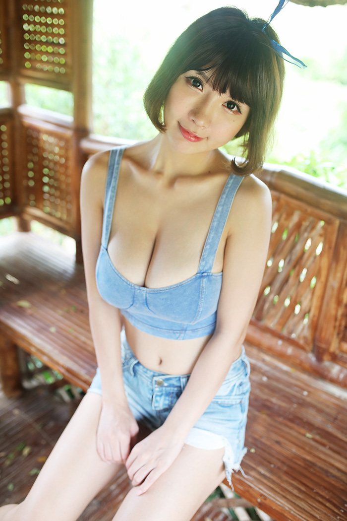 美胸少女赤间菀枫惹火身材太诱人图片