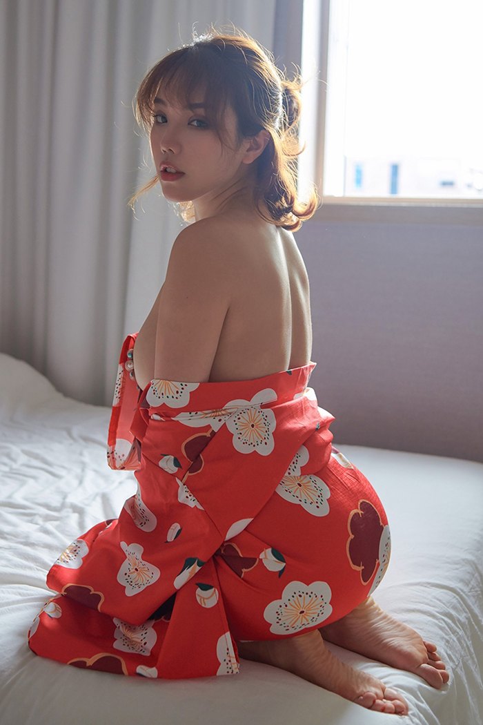 黄乐然图片