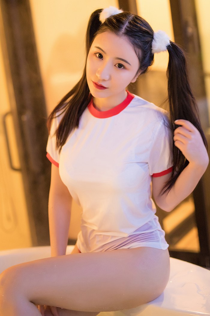 mm131美女裸身图片图片