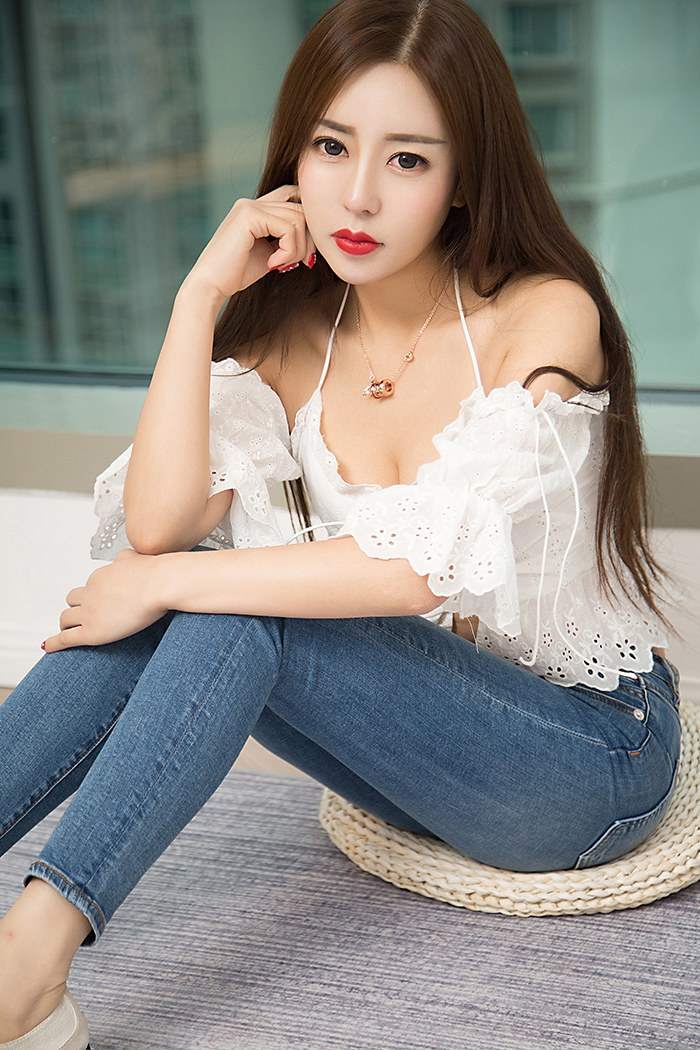 [美图录]杨晨晨sugar阳光和沙滩香车与美人图片