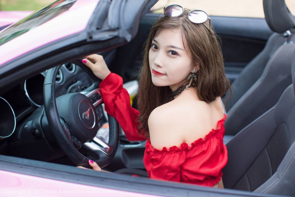 [美图录]杨晨晨sugar阳光和沙滩香车与美人图片