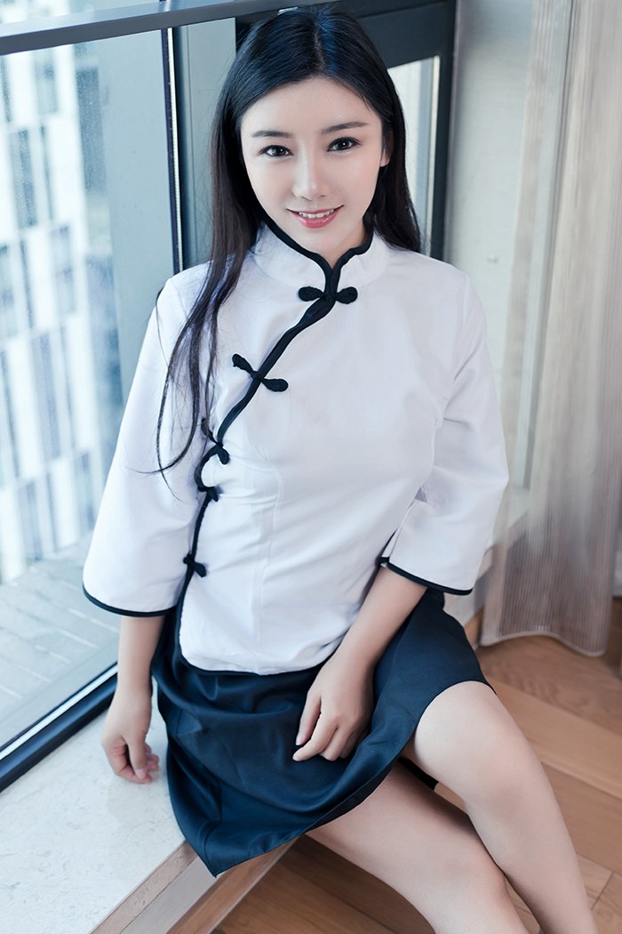 [美图录]杨晨晨sugar阳光和沙滩香车与美人图片