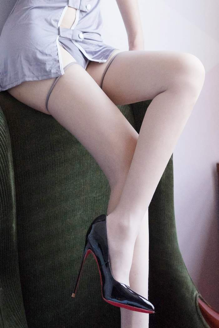 丰乳肥臀图片