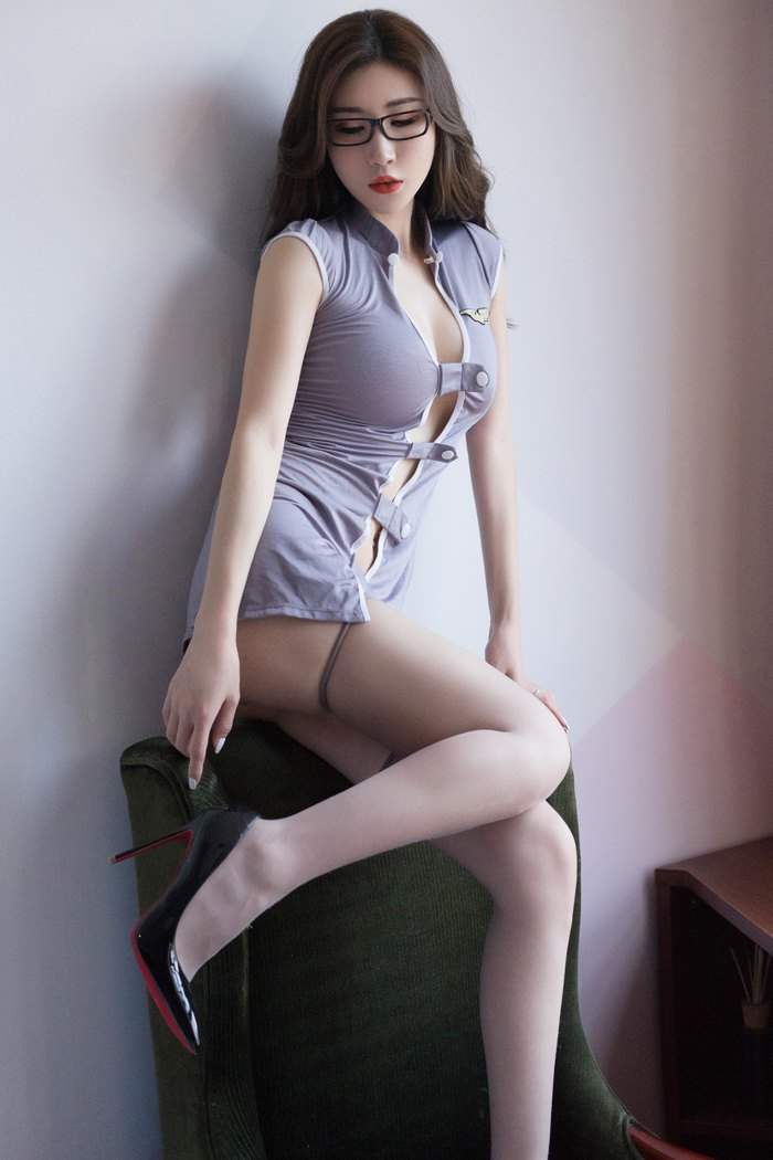 丰乳肥臀图片