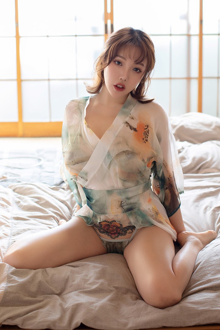 美味尤物黄乐然丰乳肥臀香艳诱人图片