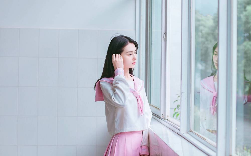 内地火辣尤物周于希长腿高跟等你品尝美女主播写真摄影图片图片