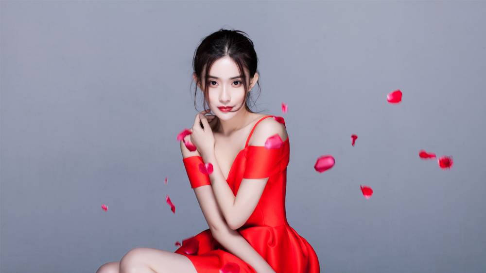 主持沈梦辰美女视频写真高清壁纸图片图片