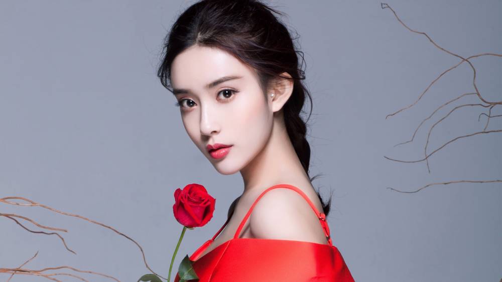 主持沈梦辰美女视频写真高清壁纸图片图片