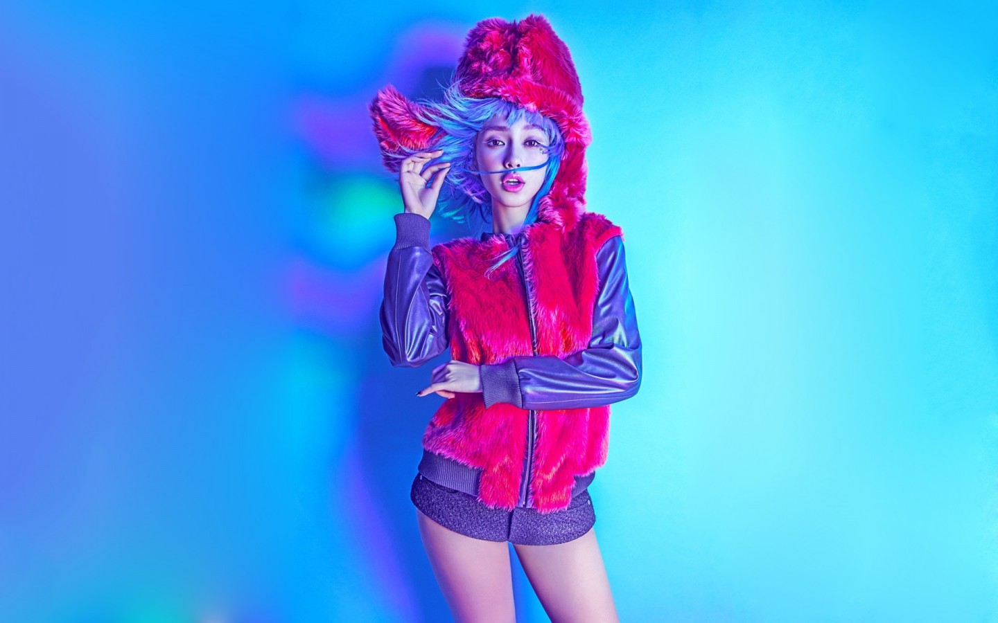 主持沈梦辰美女视频写真高清壁纸图片图片