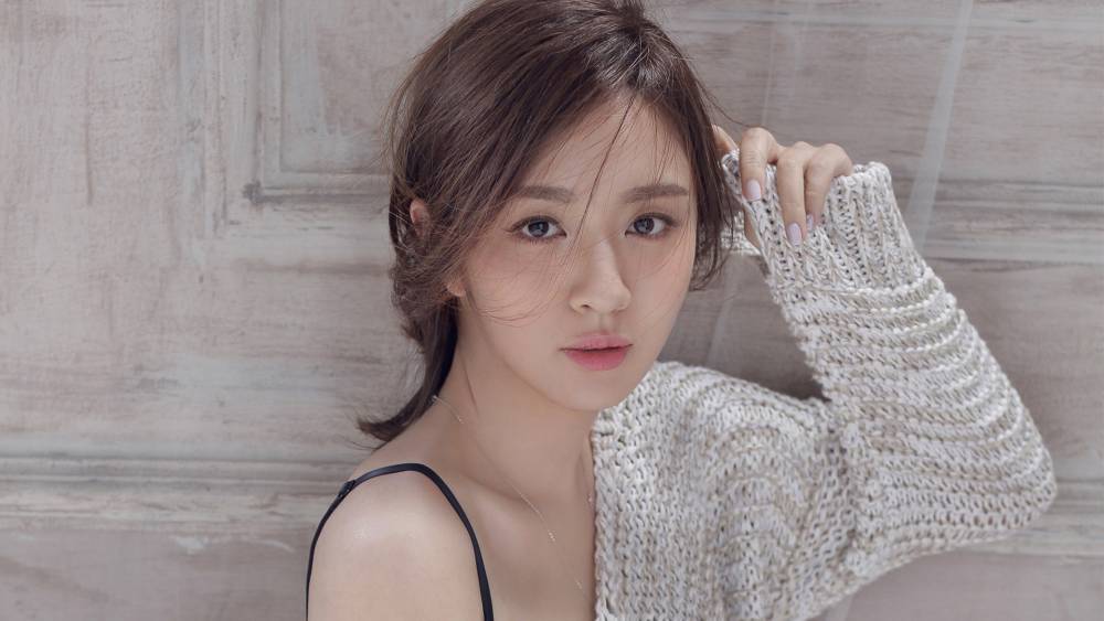 主持沈梦辰美女视频写真高清壁纸图片图片