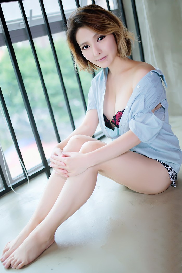 日韩美女图片