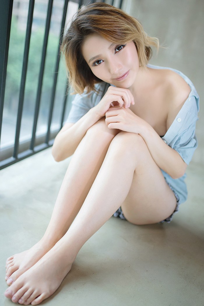 日韩美女图片