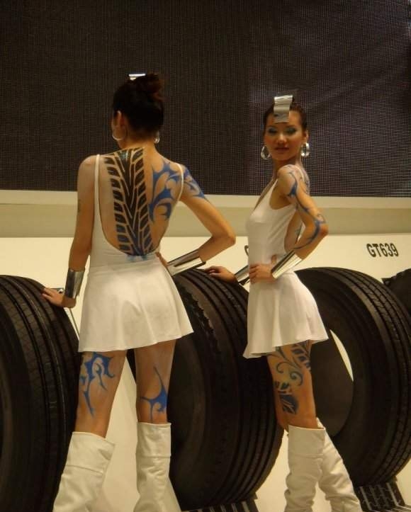 美女彩绘图片
