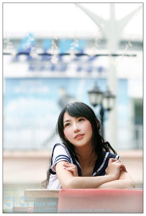 制服女子图片
