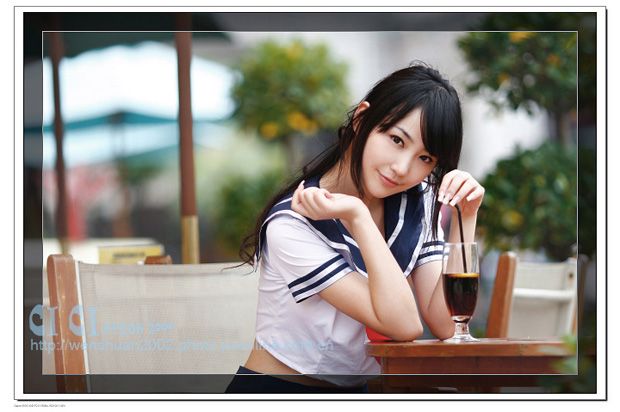 制服女子图片