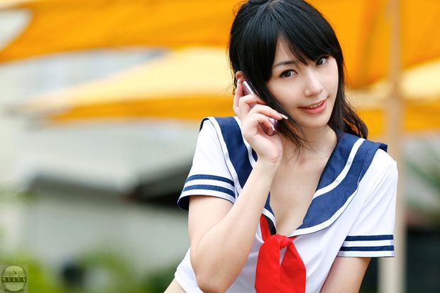 制服女子图片